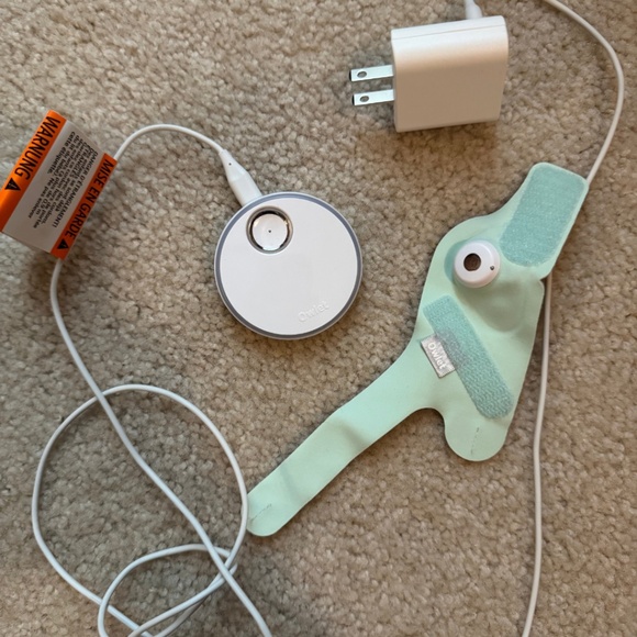 Owlet Dream Duo 2 Smart Baby Monitor: FDA-Cleared Dream Sock plus Cam 2 HD WiFi - Picture 1 of 6